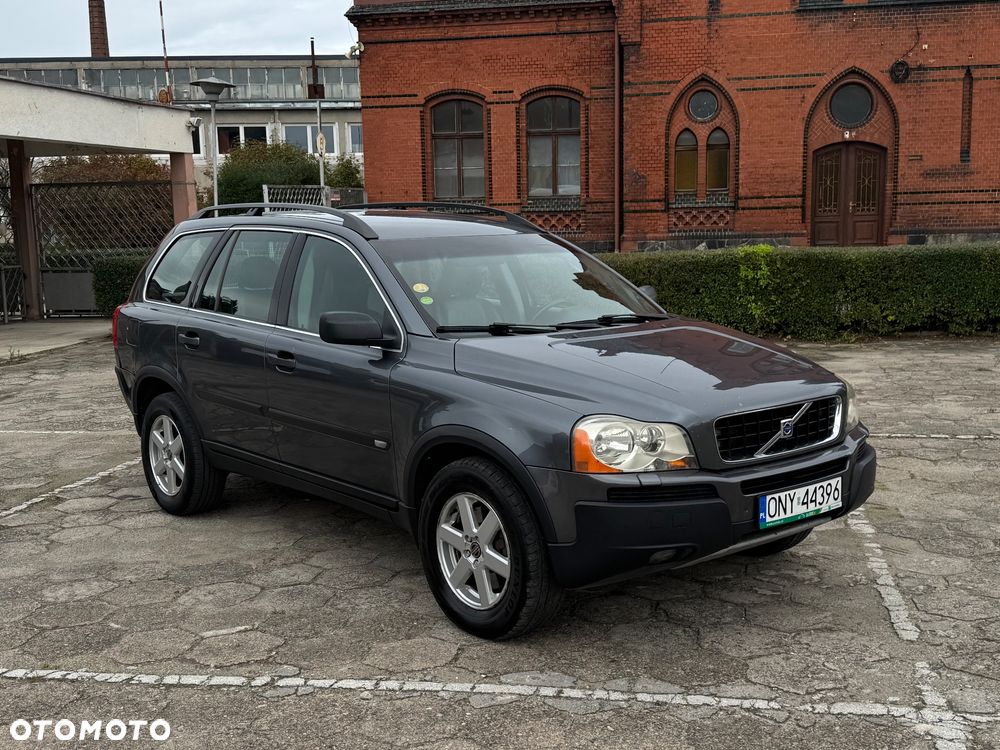 Volvo XC 90 2.4 D5 Momentum - 1
