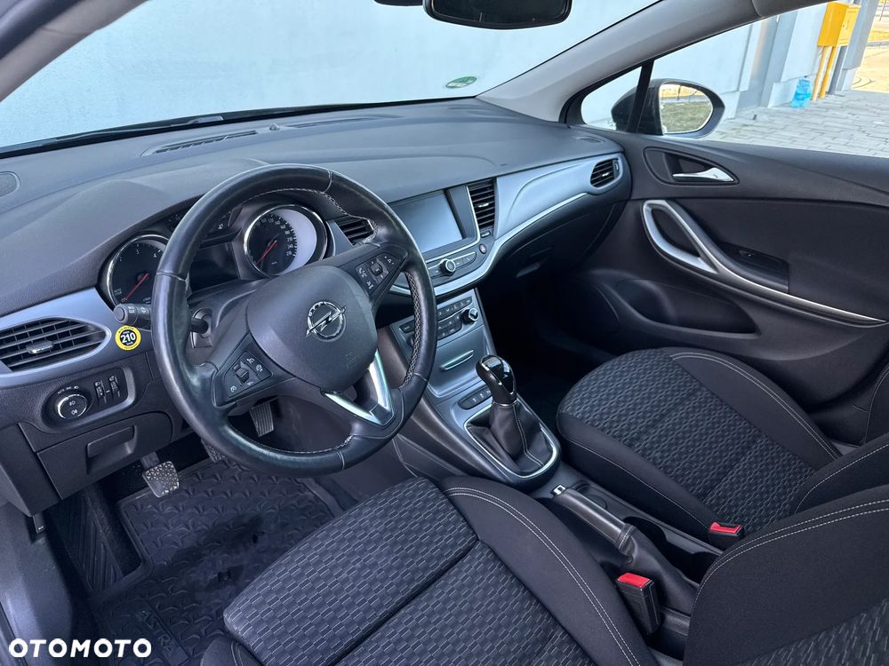 Opel Astra 1.6 D (CDTI) Start/Stop Innovation - 19