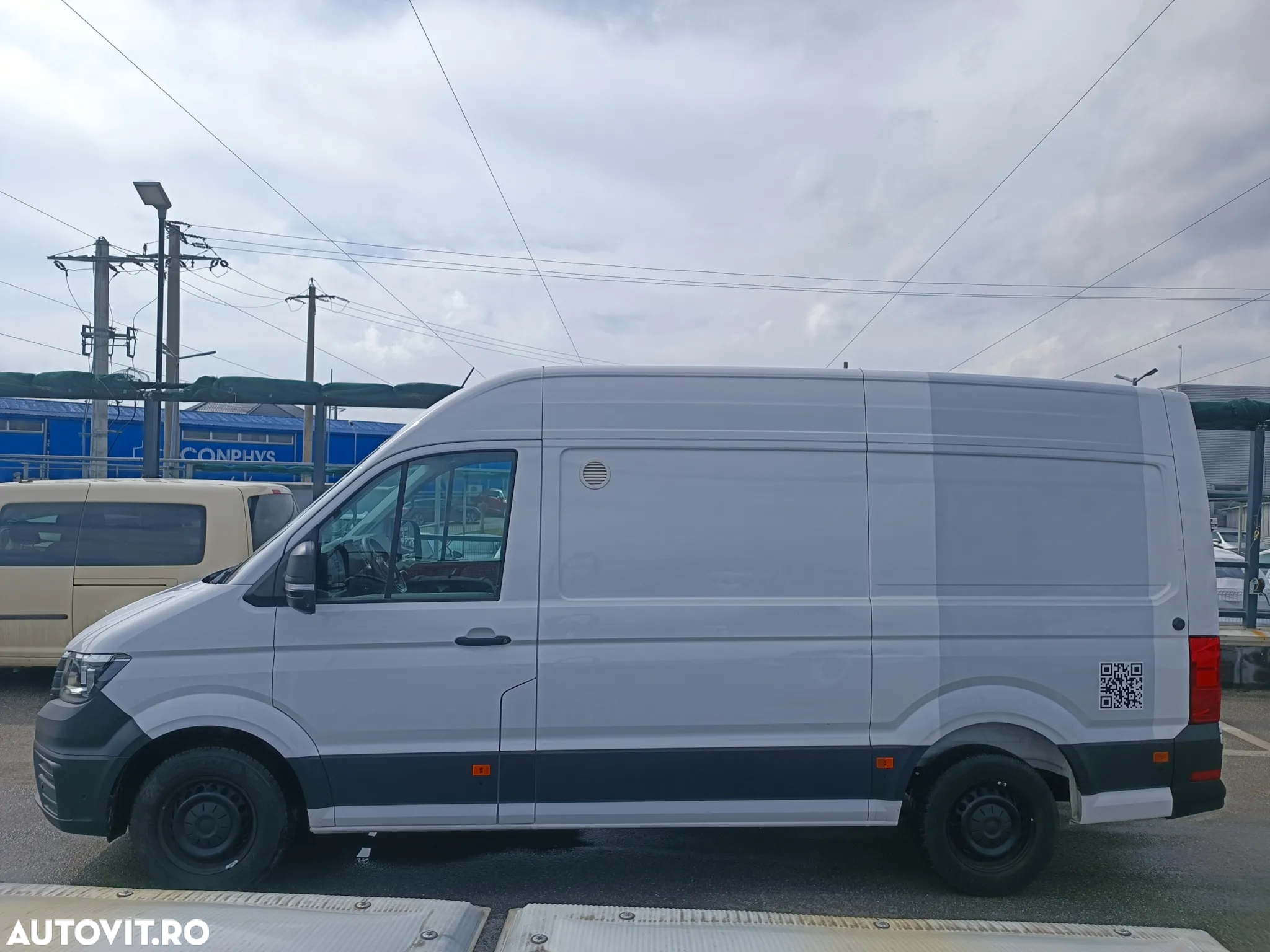 Volkswagen Crafter - 2