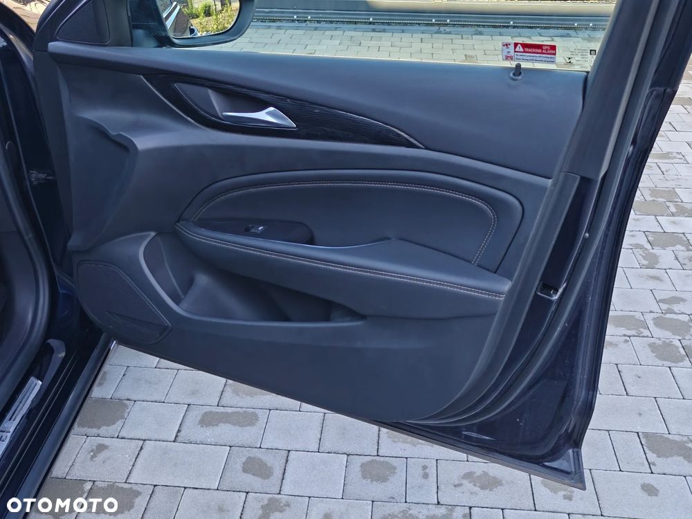 Opel Insignia 2.0 CDTI Innovation S&S - 12