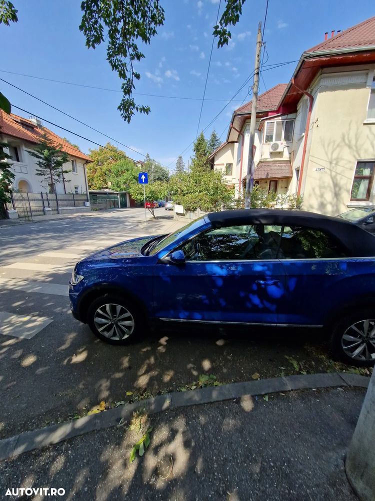 Volkswagen T-Roc - 4