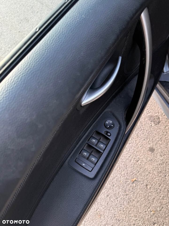 BMW Seria 1 - 13