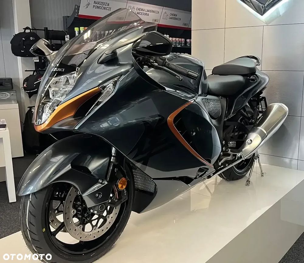 Suzuki Hayabusa - 1