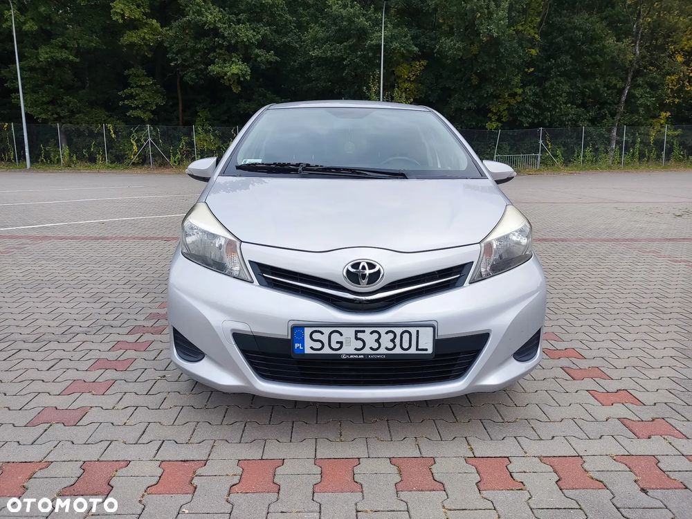Toyota Yaris - 2