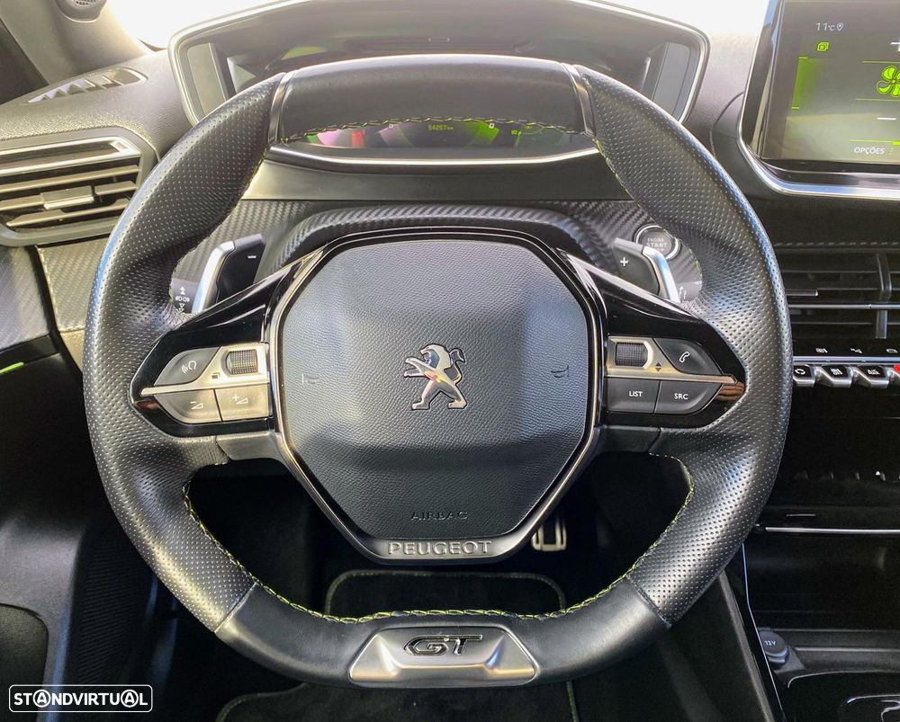 Peugeot 2008 1.2 PureTech GT EAT8 - 14