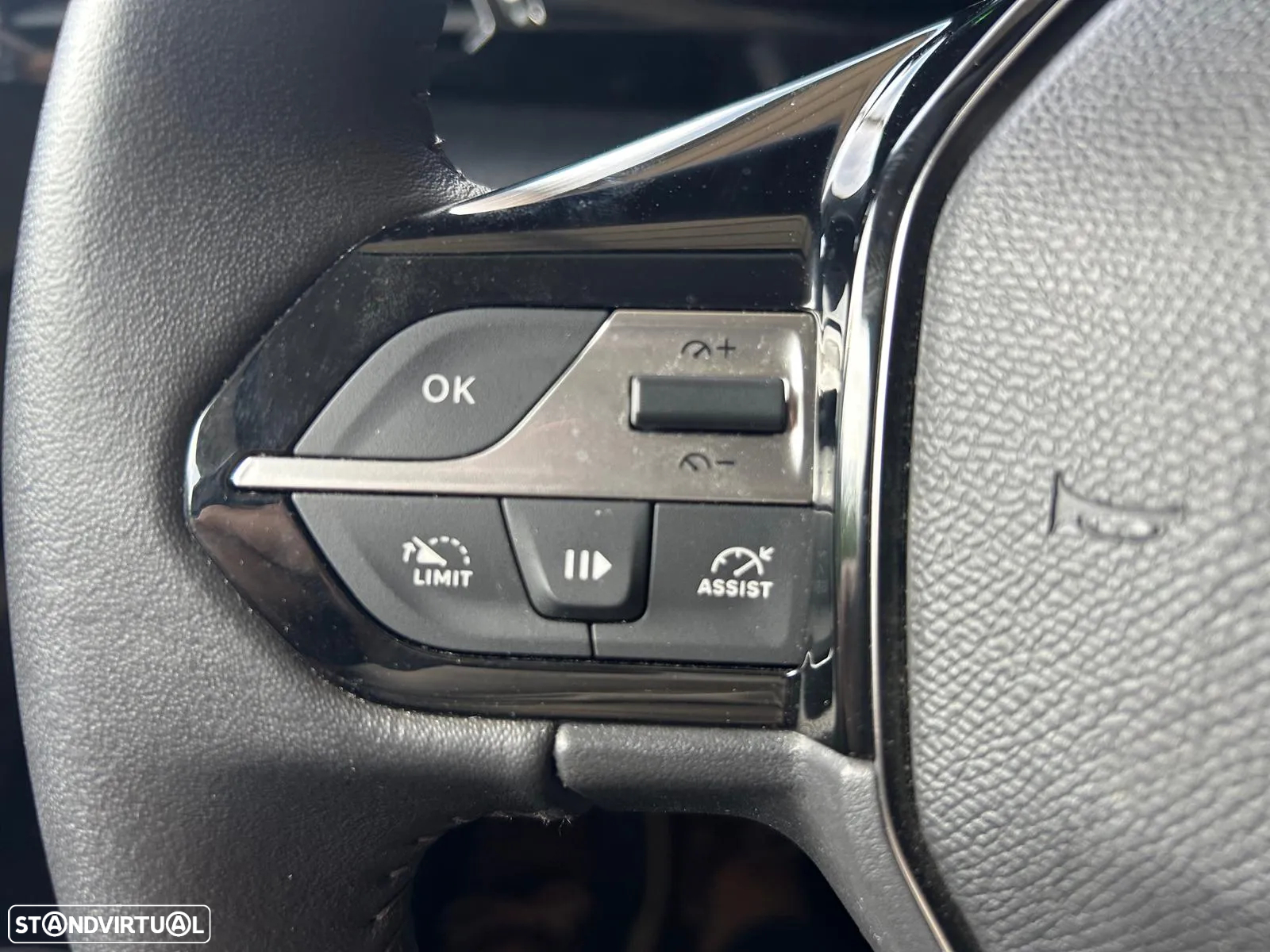 Peugeot 308 1.2 PureTech Allure Pack EAT8 - 22