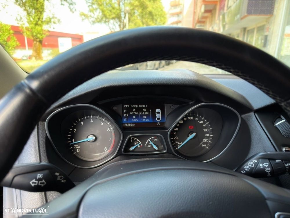 Ford Focus SW 1.0 EcoBoost Business - 21