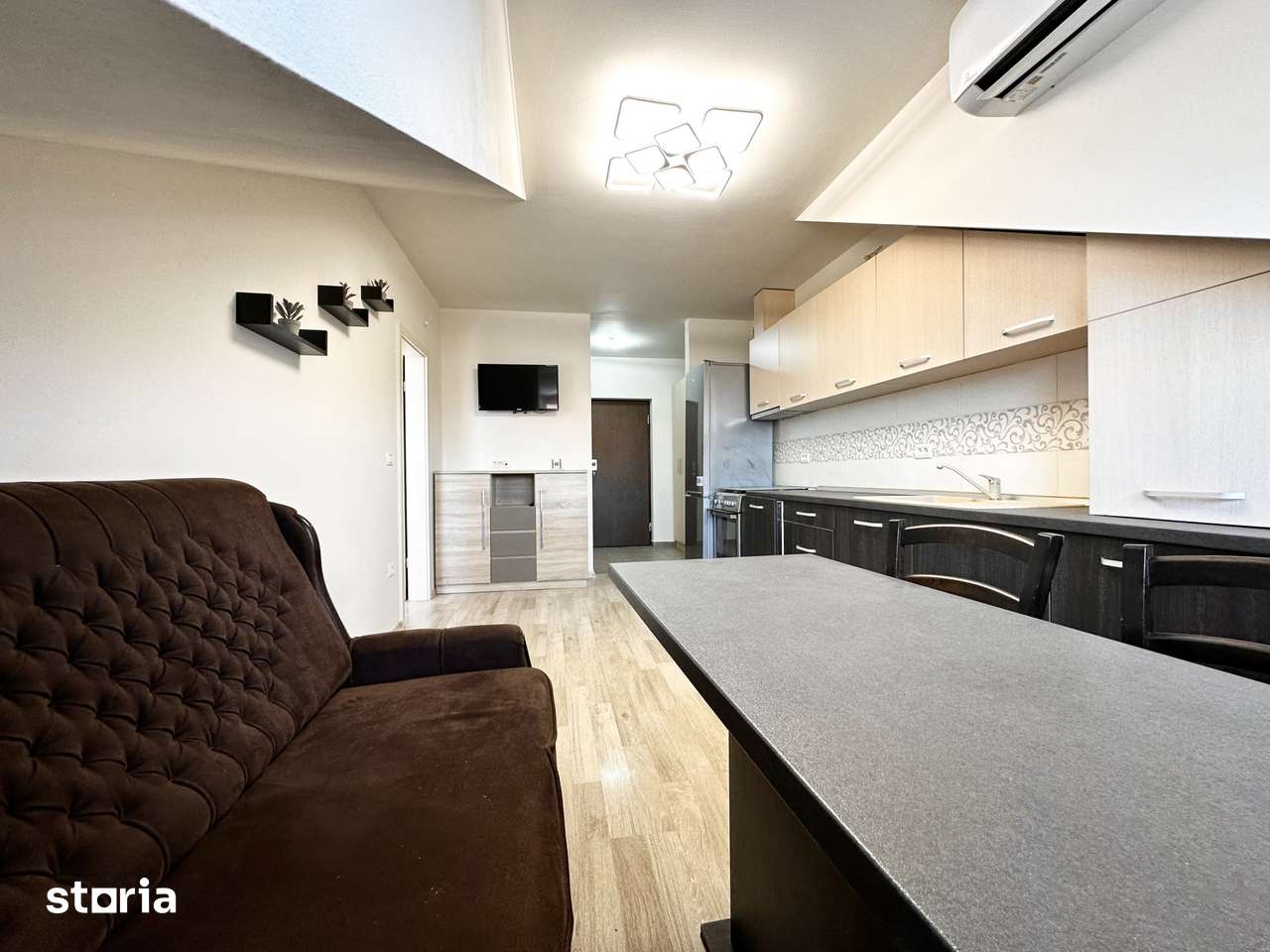 Apartament 2 camere, bloc nou, loc de parcare inclus - Steaua — fotografia 2