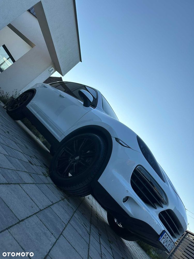 Porsche Cayenne - 5