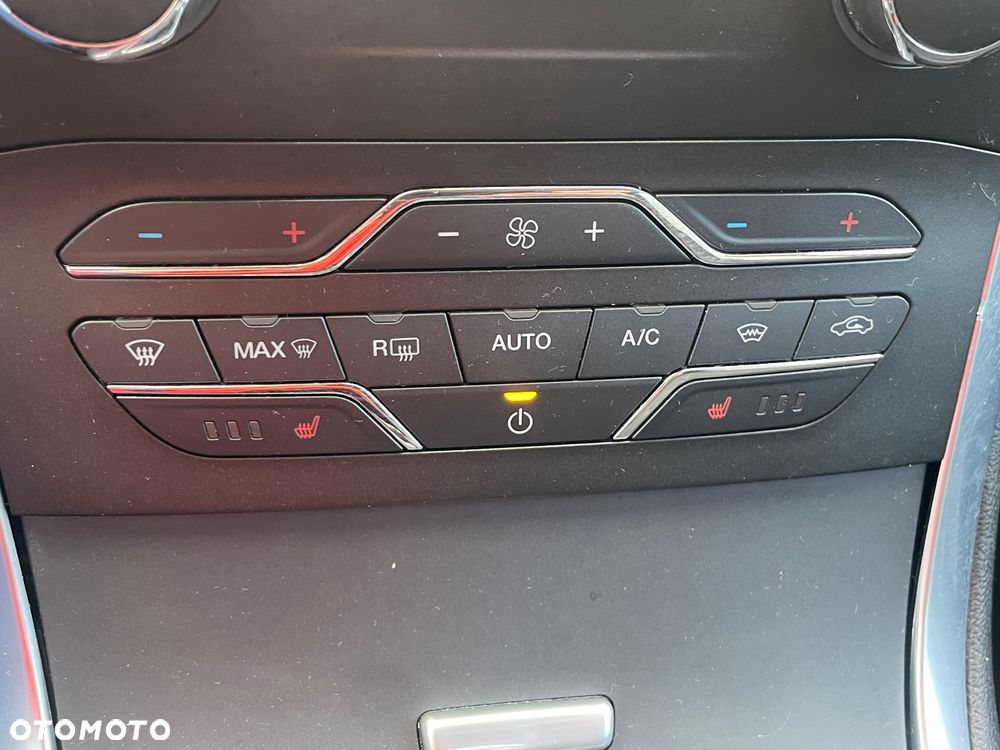 Ford Galaxy 1.5 EcoBoost Titanium - 11
