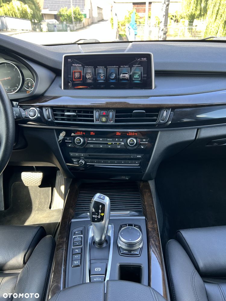 BMW X5 xDrive40d - 14