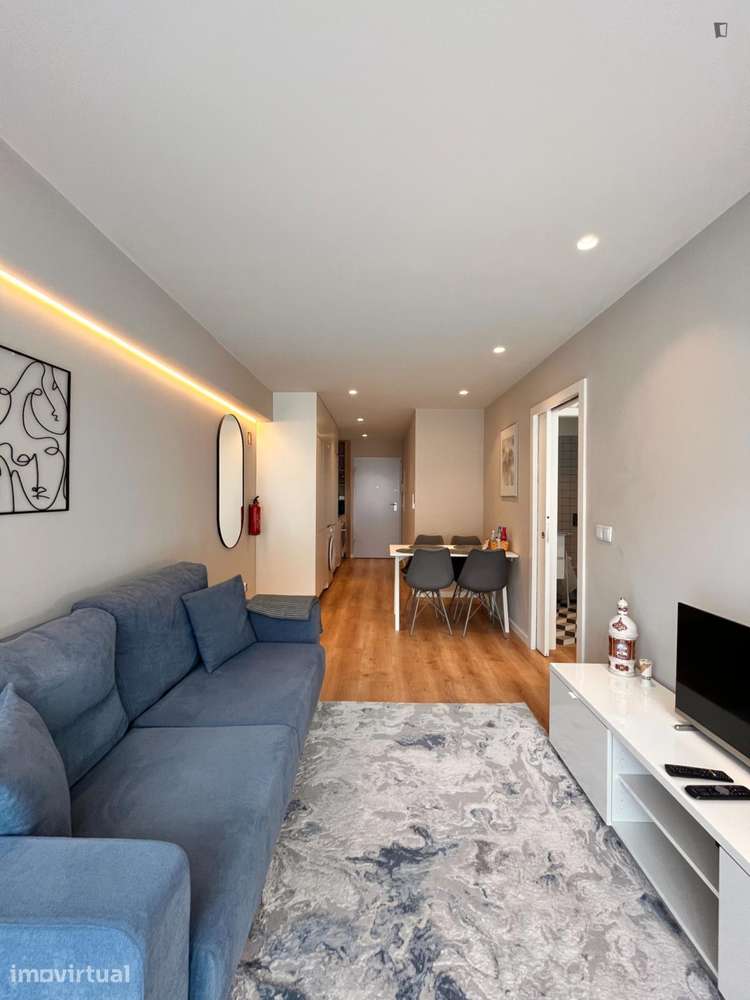 Apartamento com 1 quartos - localizado em Santo Ildefonso Porto - Grande imagem: 3/33