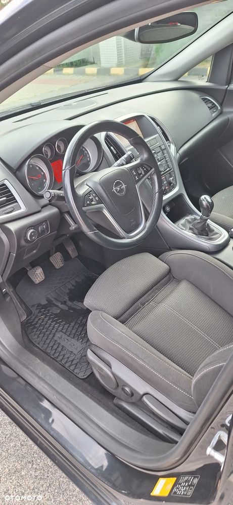 Opel Astra 1.6 D Start/Stop Sports Tourer Dynamic - 10