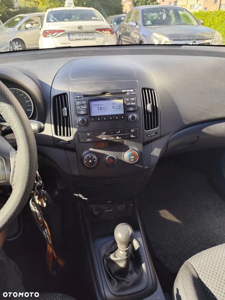 Hyundai i30 1.4 Classic + - 11