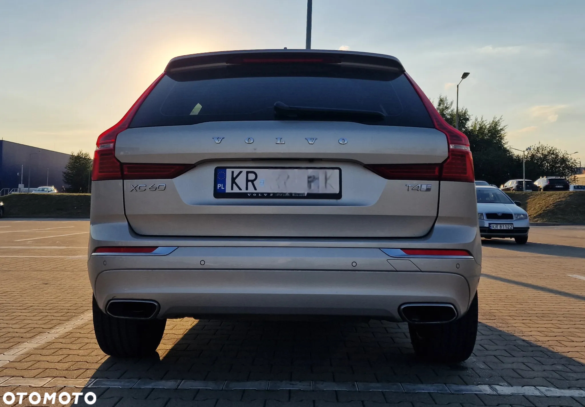 Volvo XC 60 T4 Inscription - 4
