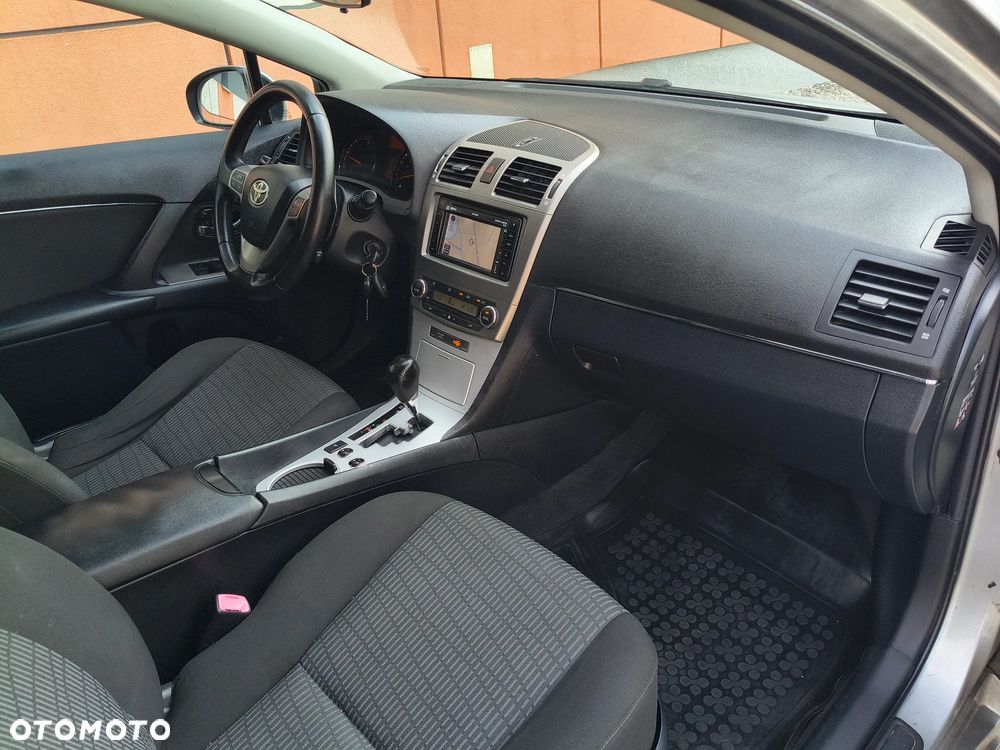 Toyota Avensis 2.2 D-4D Automatik Executive - 10