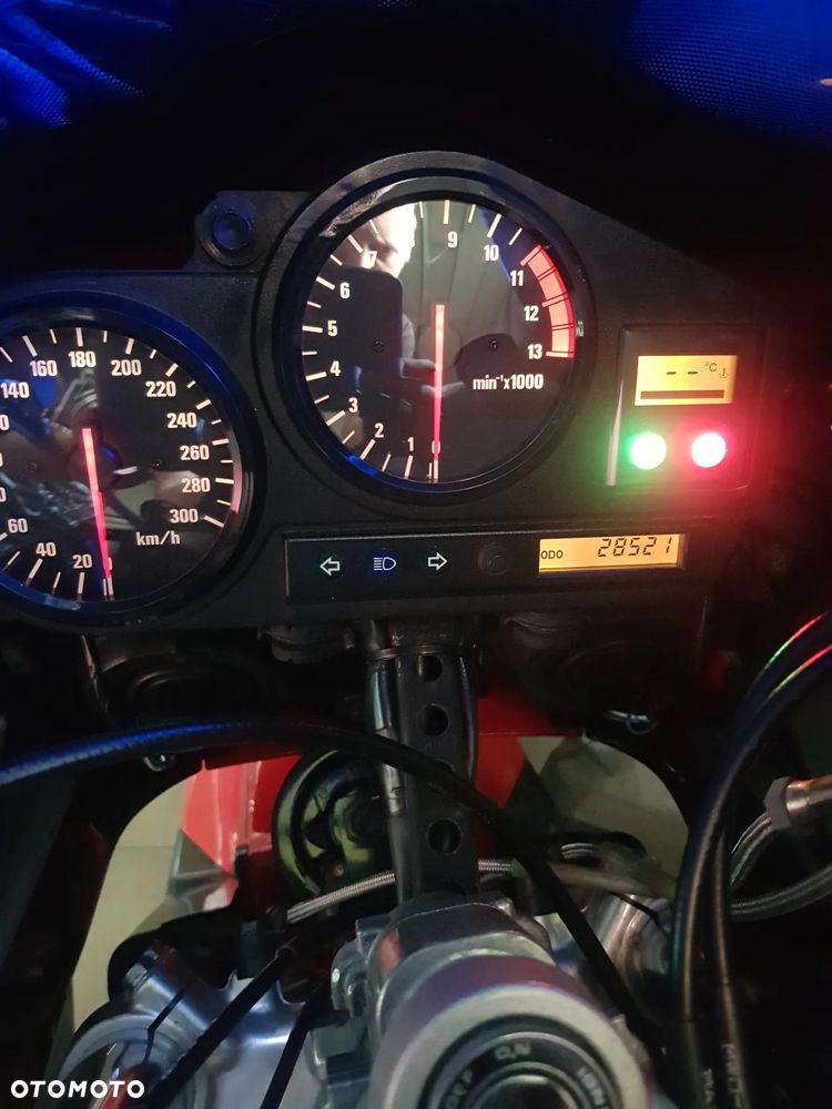 Honda CBR - 16