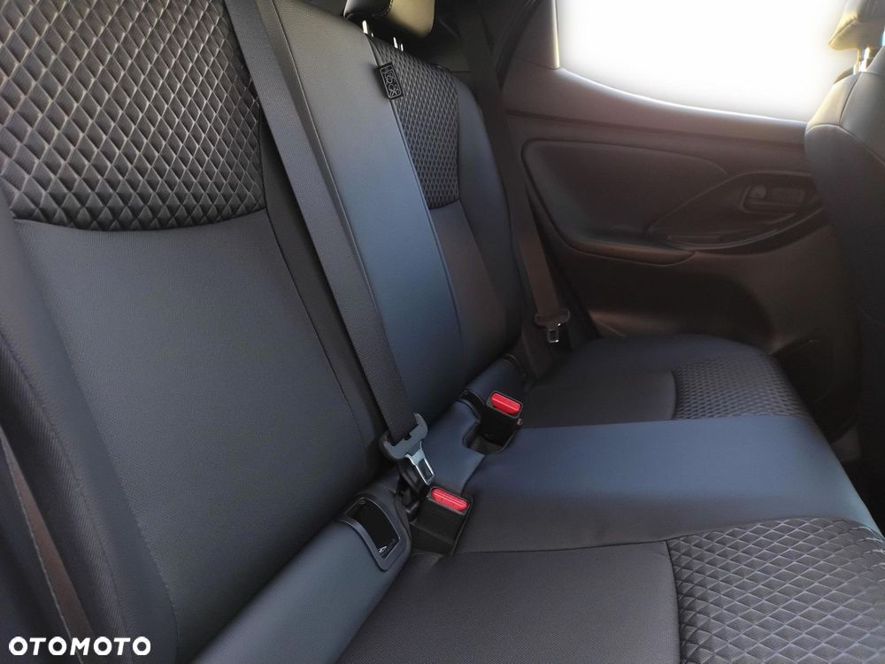 Mazda 2 - 30