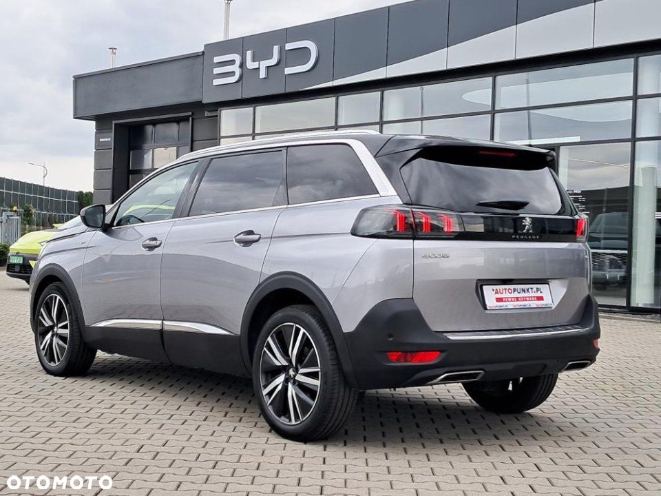 Peugeot 5008 - 3