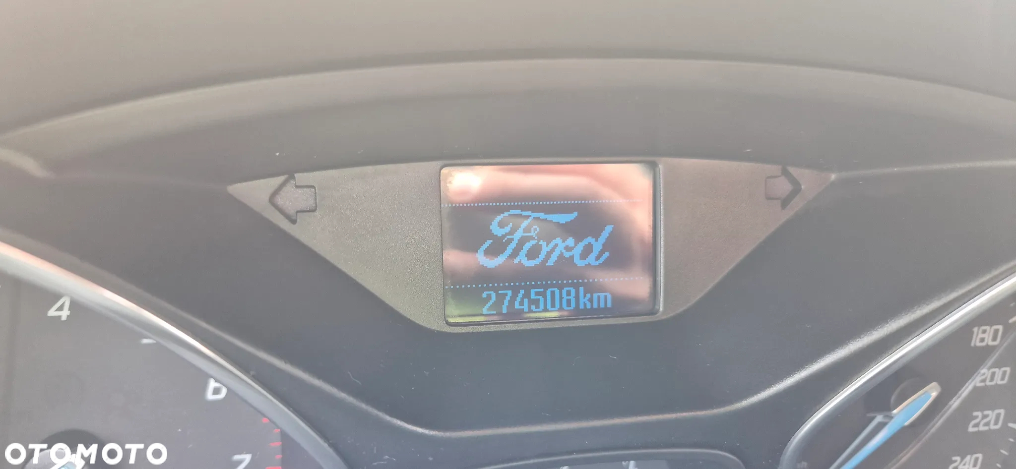 Ford Focus 1.6 Edition - 12