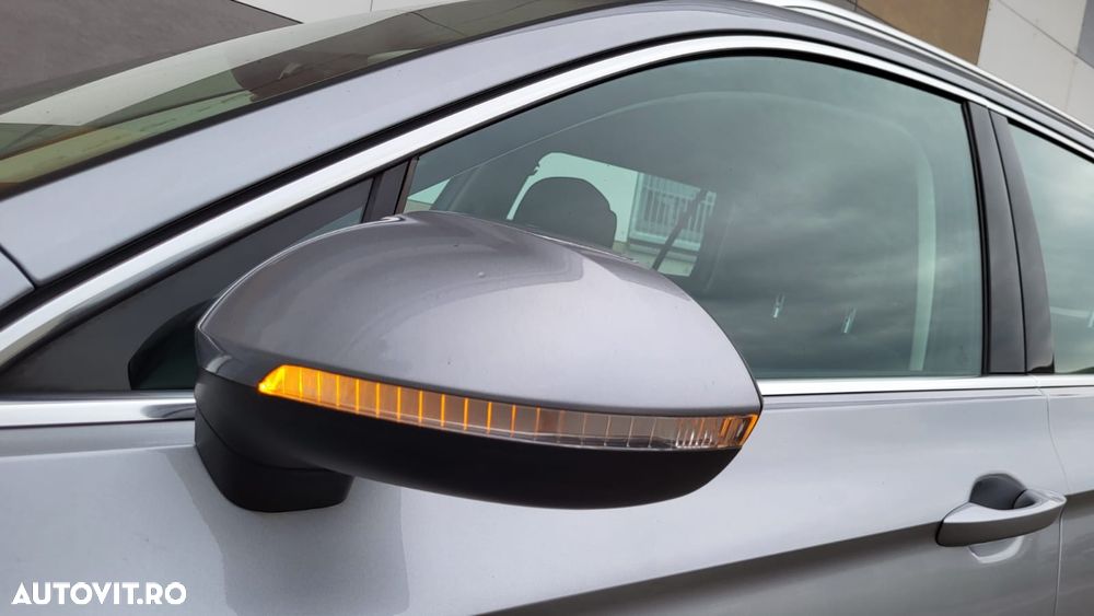 Volkswagen Passat 2.0 TDI DSG Highline - 4