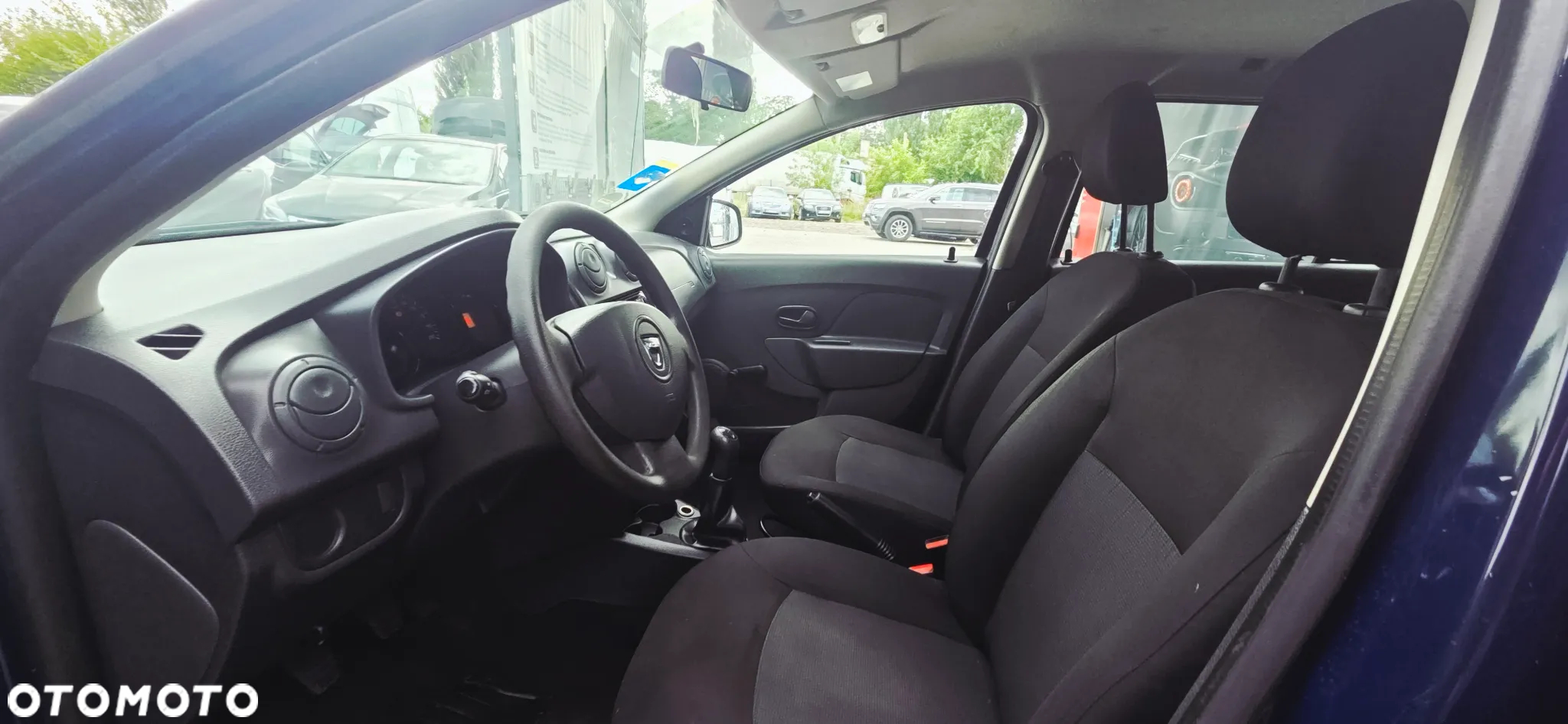 Dacia Logan MCV 1.2 16V 75 Ambiance - 27