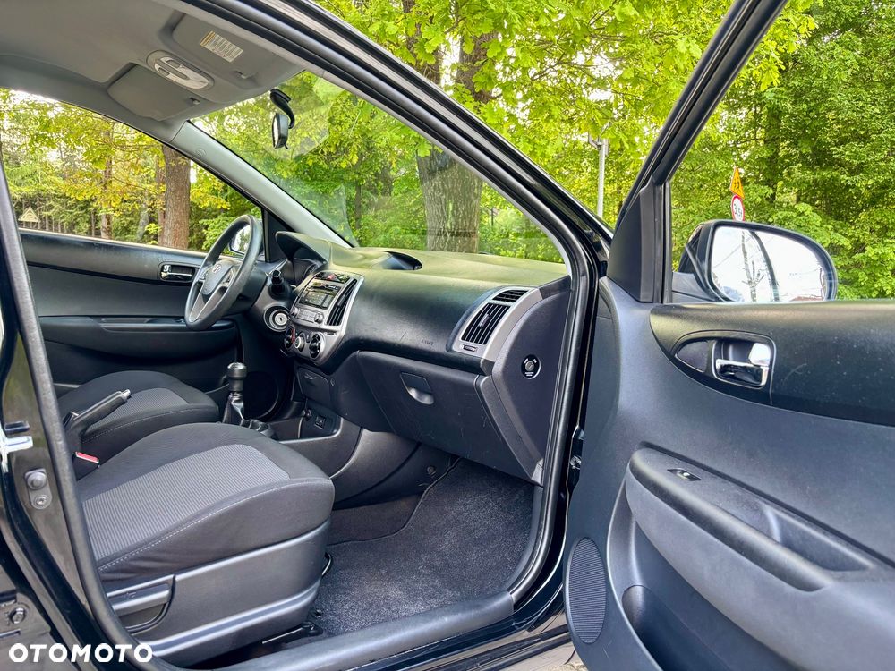 Hyundai i20 1.25 Wersja Jubileuszowa - 35