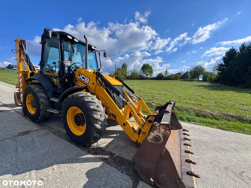 JCB 3CX SUPER* JCB 4CX** KOPARKO ŁADOWARKA JCB 3CX SUPER ECO JAK JCB 4CX** PRZEDNIE SZYBKOZŁĄCZE** FINANSOWANIE* ZAMIANA* SKUP* - 2