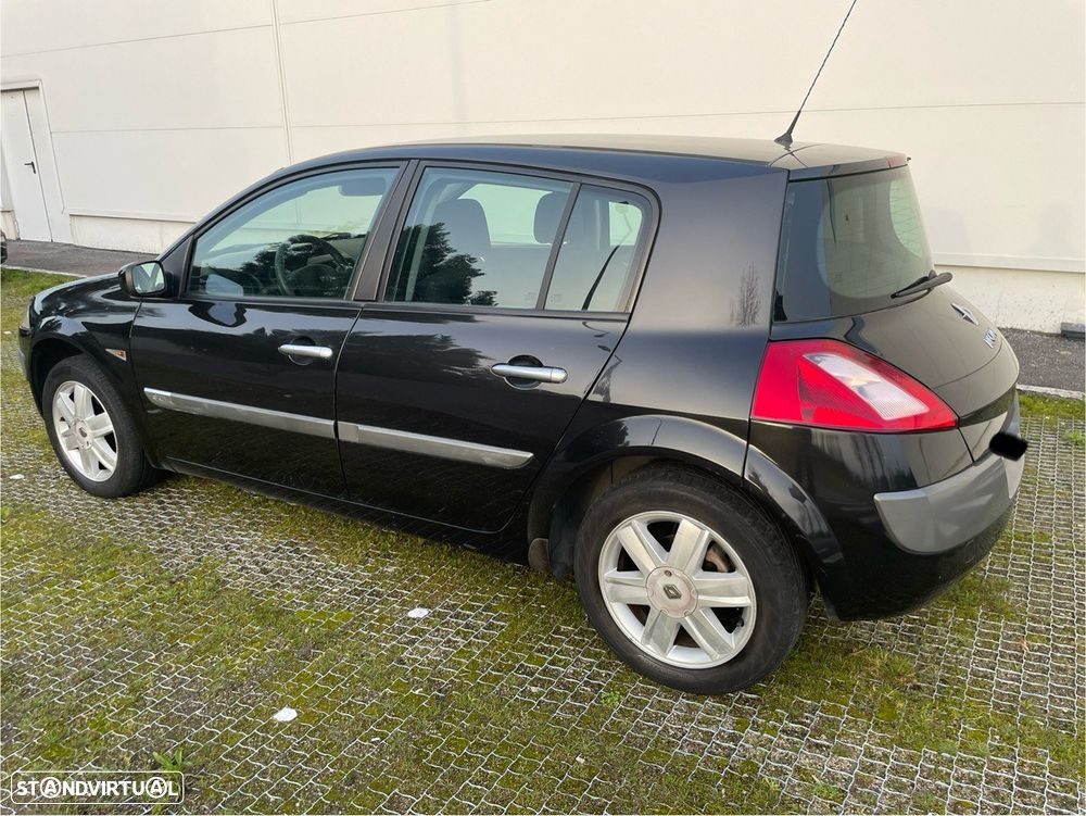 Renault Mégane - 10