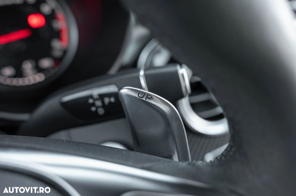 Mercedes-Benz GLC Coupe AMG 43 4Matic 9G-TRONIC - 25