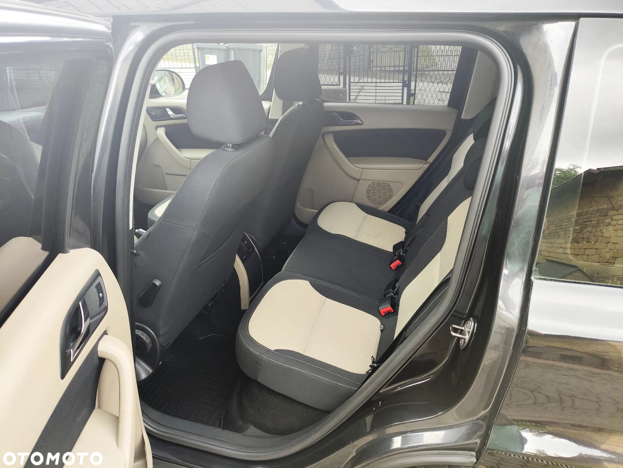 Skoda Yeti 2.0 TDI DPF L&K - 18