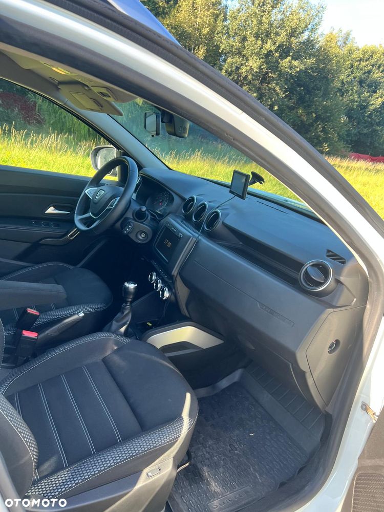 Dacia Duster SCe 115 4x4 Prestige - 38