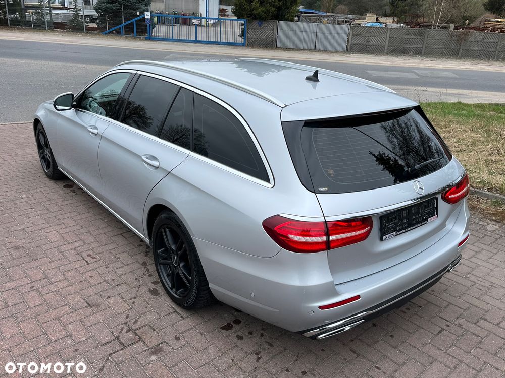 Mercedes-Benz Klasa E 220 d 9G-TRONIC - 16