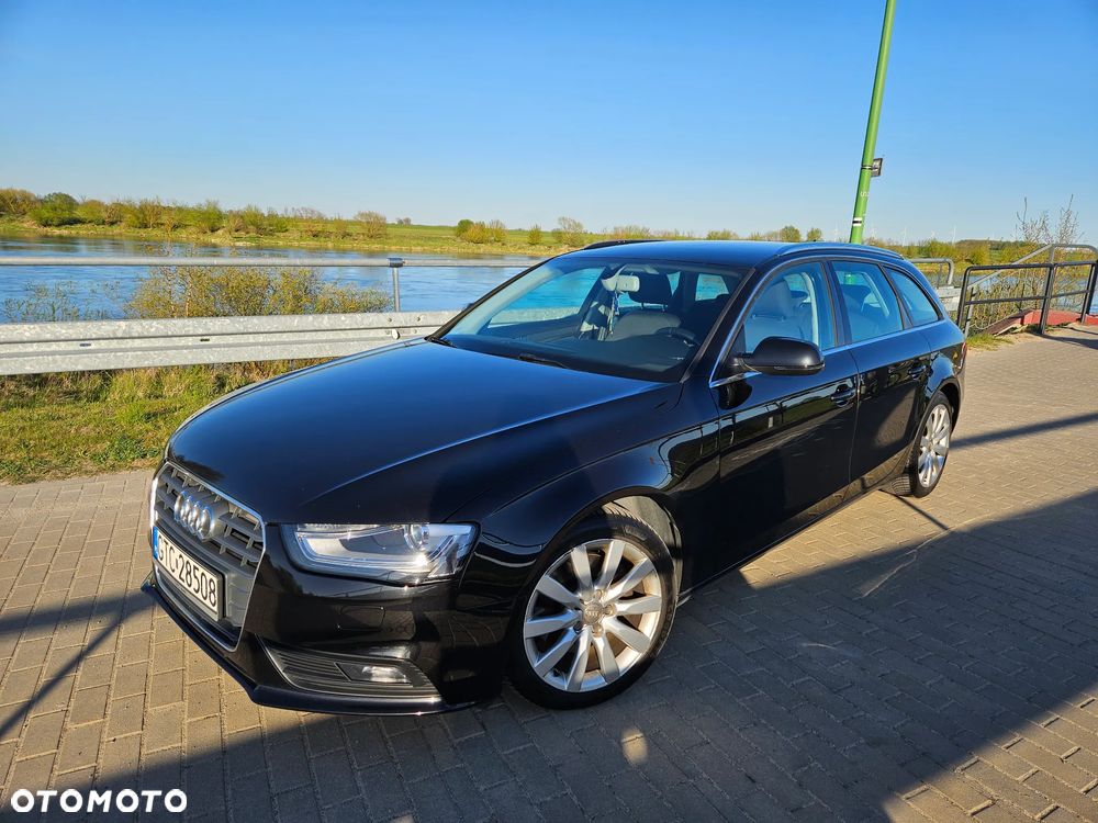 Audi A4 Avant 2.0 TDI DPF Ambiente - 8