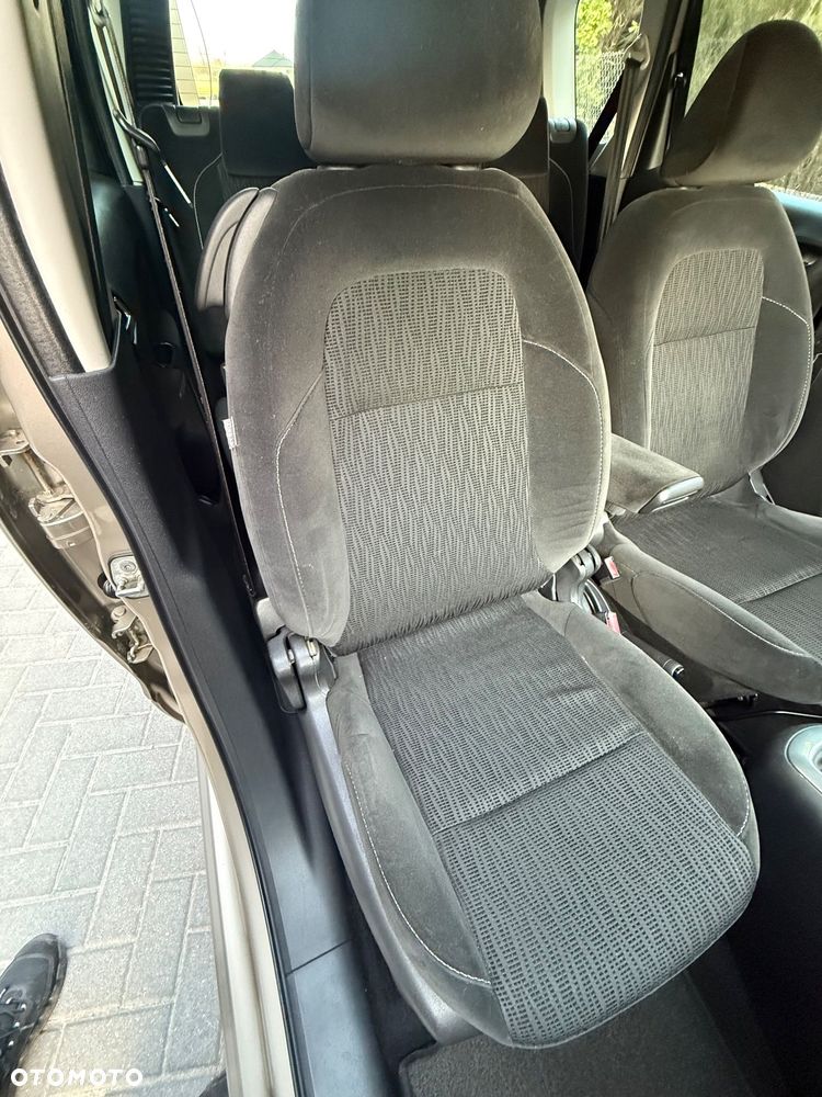 Citroën C3 Picasso VTi 120 Exclusive - 28