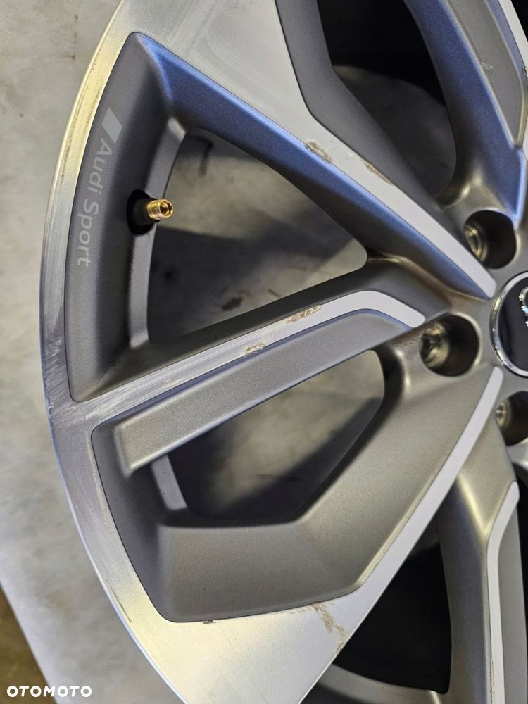 Felga Audi Q2 SQ2 81A601025AC 8x19 ET45 - 4
