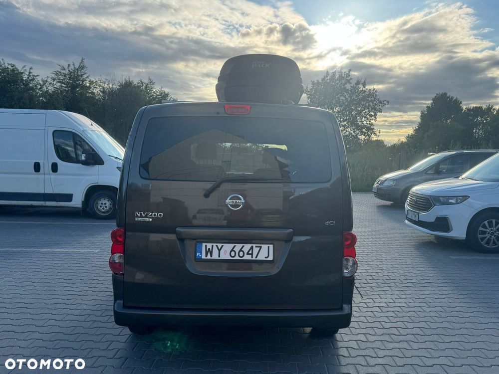 Nissan NV200 Combi 7os - 11