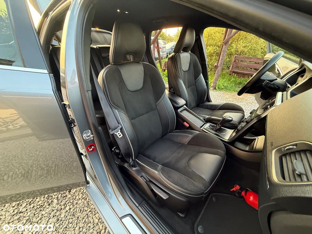 Volvo V40 D2 RDesign - 25