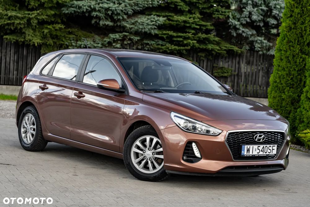 Hyundai i30 1.0 T-GDI Family+ - 13