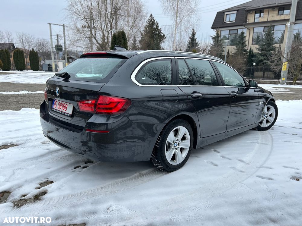 BMW Seria 5 520d Luxury Line - 4
