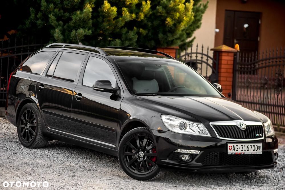 Skoda Octavia 2.0 TSI RS - 4