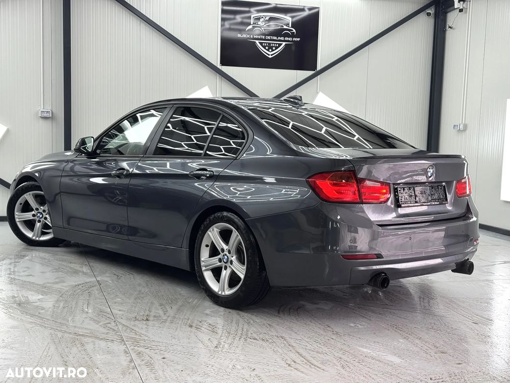BMW Seria 3 320d Aut. Sport Line - 5