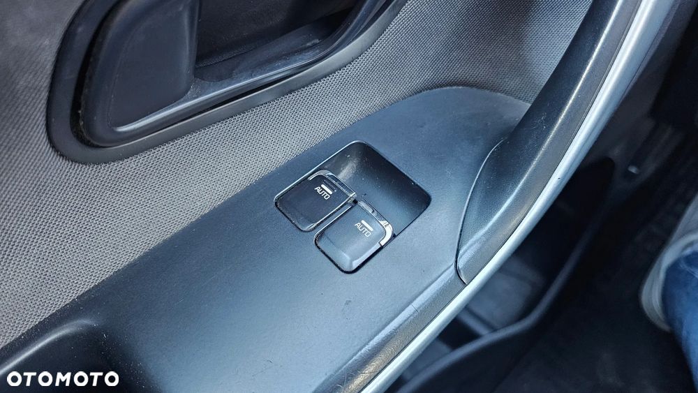 Kia Ceed 1.4 CRDi S - 13