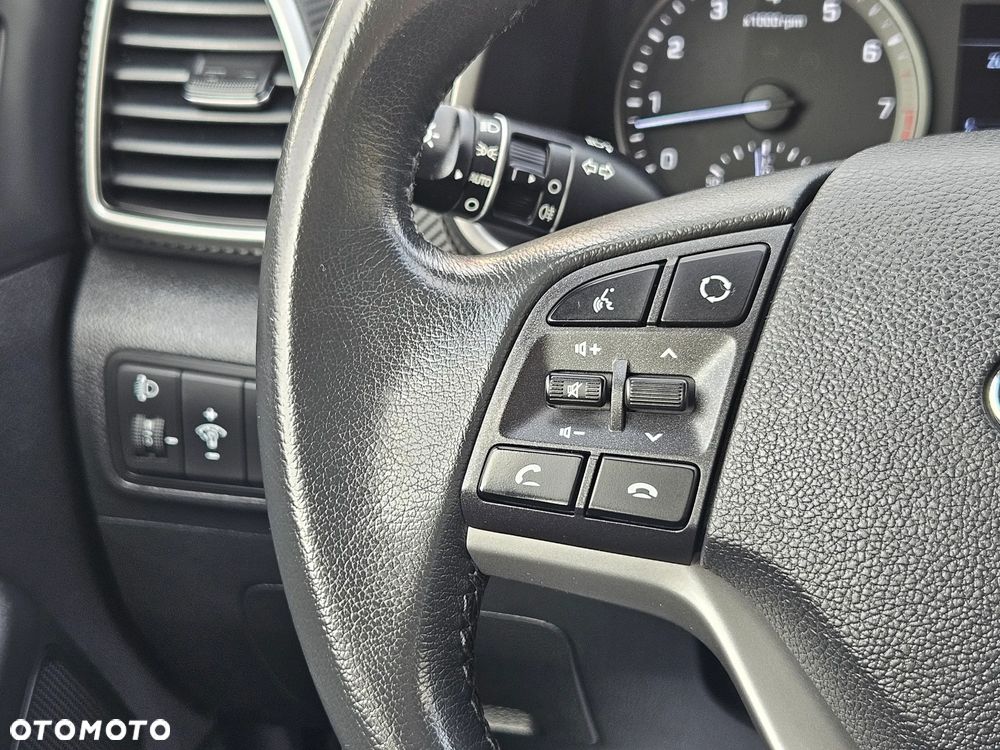 Hyundai Tucson 1.6 GDI BlueDrive Style 2WD - 26