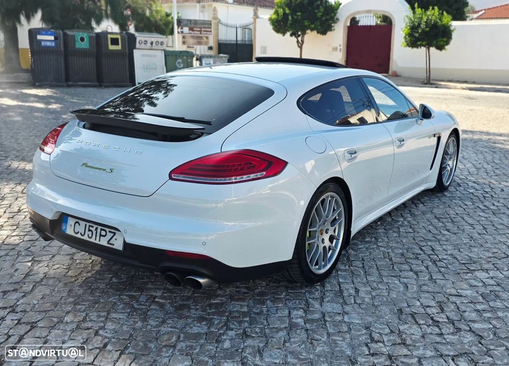 Porsche Panamera S E-Hybrid - 4