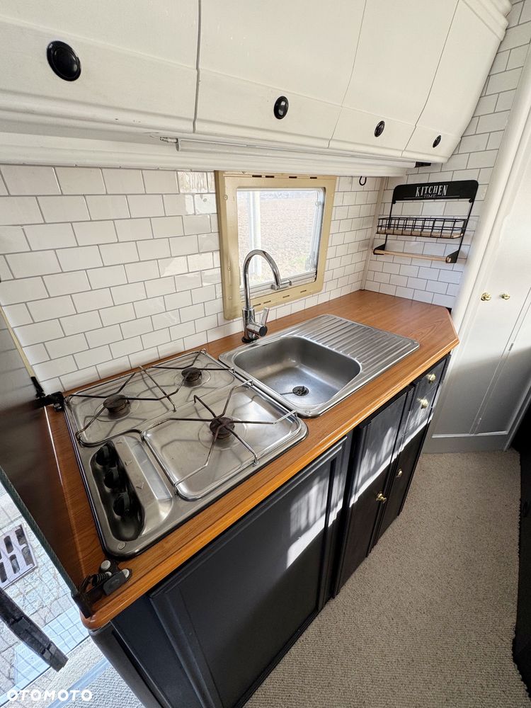 Fiat Ducato Heku kamper półintegra 2,8 - 32