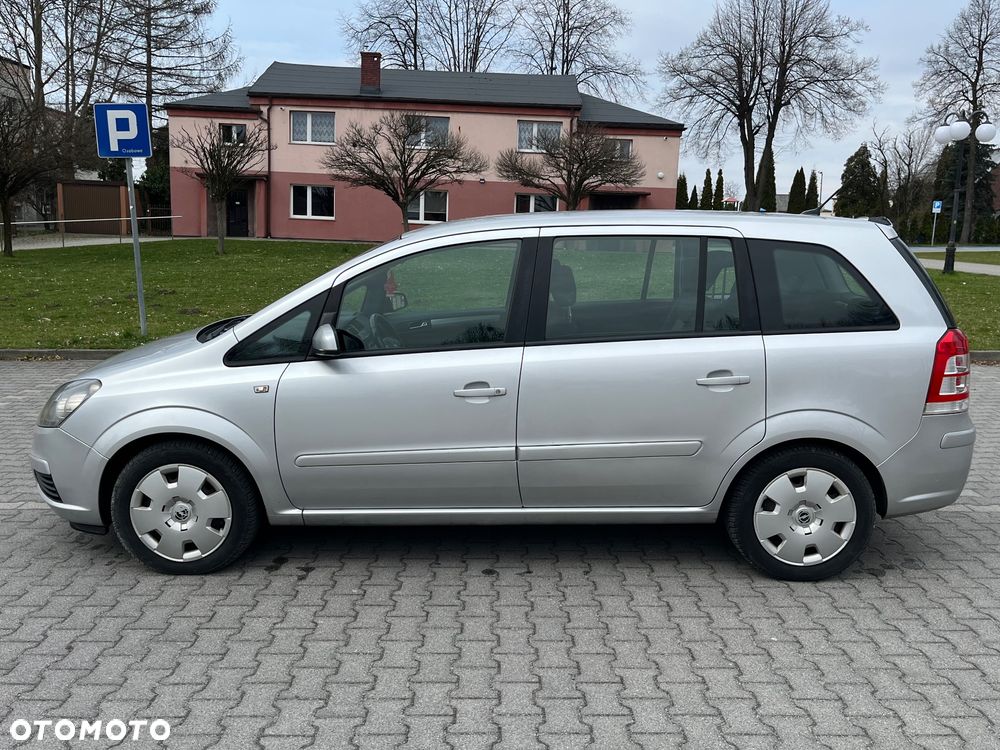 Opel Zafira 2.0 DTI Base - 16