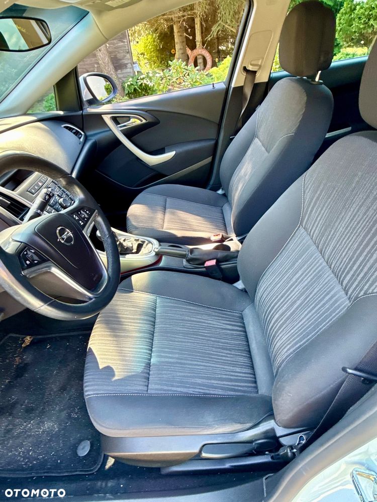 Opel Astra - 24