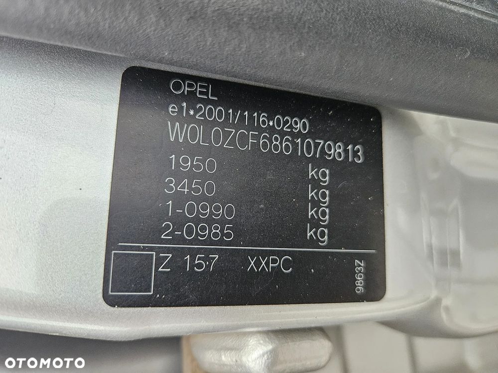 Opel Vectra 2.2 GTS - 26