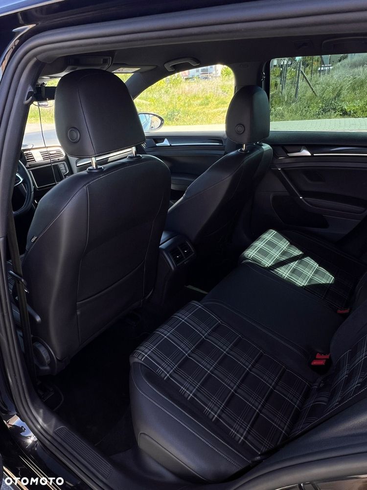 Volkswagen Golf GTD 2.0 TDI SCR DSG - 8